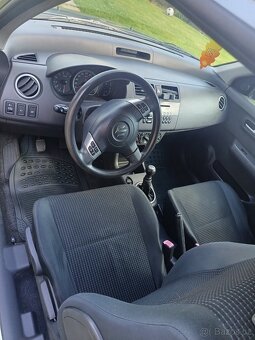 Suzuki Swift 1.3 67Kw benzín r.v.2006 3.dveř. naj.169Tkm - 13