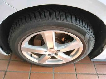 VW iD.3 Pro Busines 107kw/matrix/tepelko/keyless/kamera/temp - 13