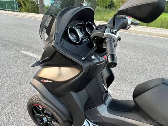 Piaggio MP3 400 HPE ABS + set 3 kufrů - 13