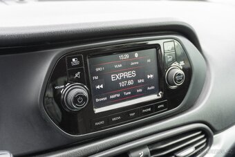 Fiat Tipo Sedan 1.4 - 13