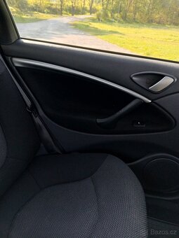 Citroen C5 combi 2.0 HDI 100kw - 13