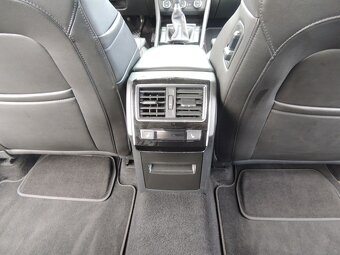 Škoda Superb Combi 2.0TDi,110kw,4x4,L&K,2017,manuál,-21%DPH - 13