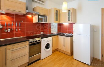 Prodej 1kk Novodvorska - 13