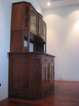 Secesní buffe, možné rozdělit jako komodu - 13