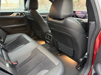 BMW i4 eDrive40 GC M-Paket ACC 8/2022 70500 km DPH - 13