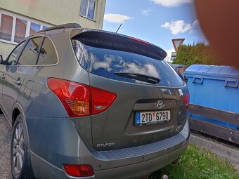 Prodám Hyundai ix55 3.0crdi ...7 mistne - 13
