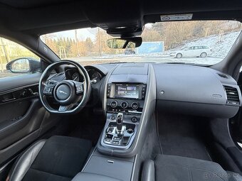Jaguar F-Type P300 221kW R-Dynamic - 13