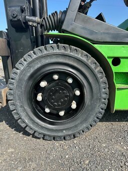 Vysokozdvižný vozík VZV Diesel - 13