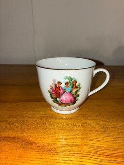 Skleněné a keramické nádobí - 13