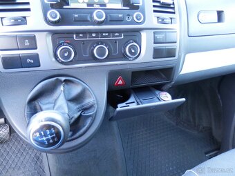 Volkswagen Multivan 2.0TDi 103kW 7.míst 4Motion 4-2012 - 13
