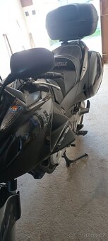 Honda NT700V - 13