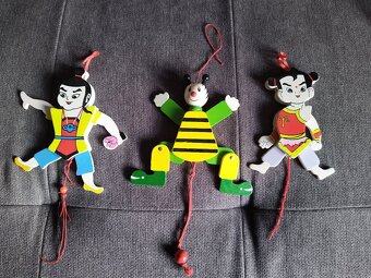 had, krokodýl, letadlo, kůň, žába, myš,hlavolam,mašina, bagr - 13