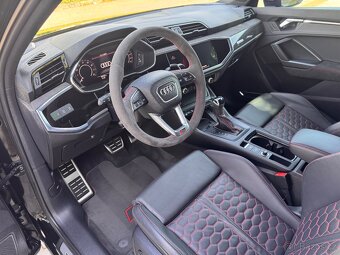 Audi RSQ3 2.5 TFSI - 13