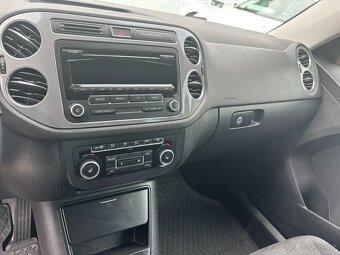 Volkswagen Tiguan 1.4 Tsi 90kw r.v.2014, Serviska Top Stav - 13