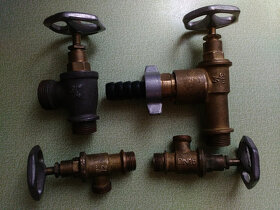 Instalatérský a topenářský materiál - 13