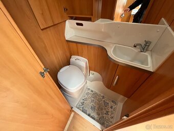 Karavan Wilk 520, předstan Isabella, 2009 - 13