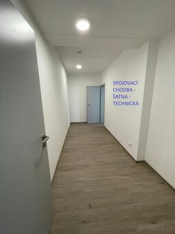 Byt 3KK s 2 koupelnami a velkou terasou + garáž.stání +sklep - 13