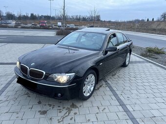 Bmw e65 740i facelift - 13