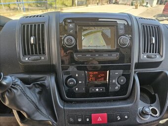 Peugeot Boxer 3,0 TDI L2H1 TEMPOMAT č.12. - 13
