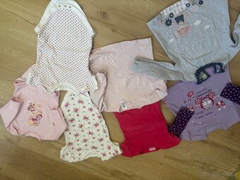 Velký balík 116ks kojeneckého oblečení na holčičku vel.50-86 - 13