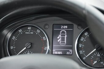 Škoda Rapid sedan 1.2TSI 77kW 198tkm 12/13 klima ALU - 13