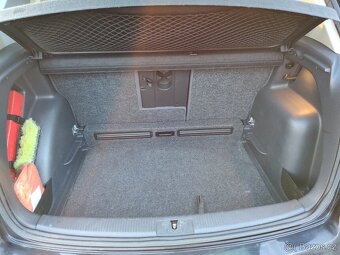Prodám VW Golf Plus 1.9 TDI, Bluemotion, rok 2009 - 13