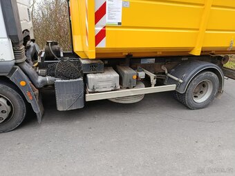 Iveco eurocargo nosič kontejneru - 13