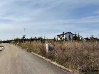 Prodej stavebního pozemku ( 680 m2), ul. Květná, Střelice - 13