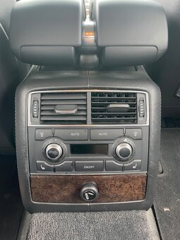 Audi A8 4.2 d3 - 13