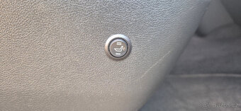 Volkswagen Caravelle, 2.0TDI 8 MÍST+SPANÍ, ODP. DPH - 13