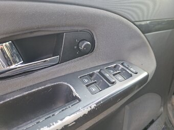 Volkswagen Shara 1.9 Tdi-7 míst - 13