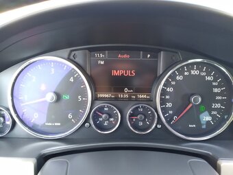 VOLKSWAGEN TOUAREG 3.0 TDI DSG DPH,ČR,NAVI, 176kW - 13