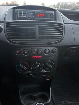 Fiat Punto 1.3 JDT 51kW, RV 2008, Alu, Nízká spotřeba - 13