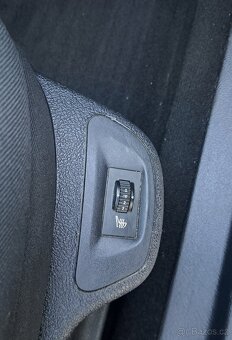 Peugeot 407 sw 2.0 hdi 100 kw - 13