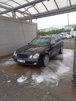Prodám Mercedes Benz W211 kombi 270cdi rok výroby 2003 - 13