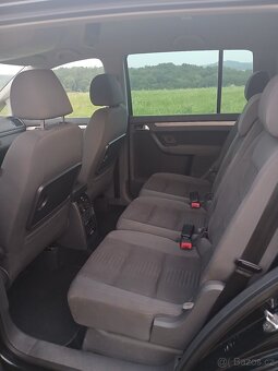 Vw Touran 2.0 TDI BMM - 13