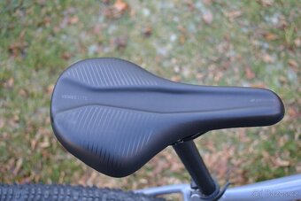 Cube Reaction Pro smoke´n´black (L) Stav nového kola - 13