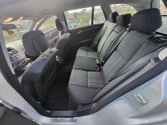 Mercedes-Benz C220 CDI - 13