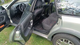 Subaru Outback 2.5 LPG - 13