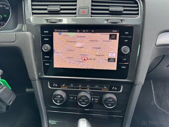 VW Golf 7 2.0 TDI 110kW DSG Tažné ACC ERGO Full LED Navigace - 13