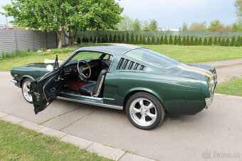 1965 Ford Mustang Fastback 289 V8 - 13