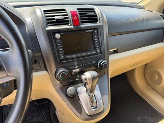 Honda CR-V 2.2 i-DTEC 110kW Executive 4x4 Automat / ČR - 13