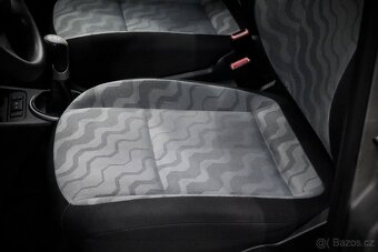 Škoda Fabia 2 Combi 1.4i 16v 63kW Style Edition REZERVOVÁNO - 13
