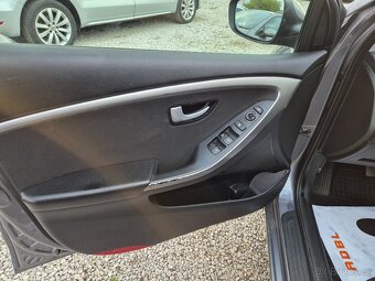 Hyundai i30 cw - 13