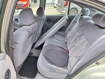 Renault Megane 1.6i 16V 79KW Klimatizace + Zimní kola - 13