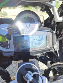 BMW R2200GS LC - 13