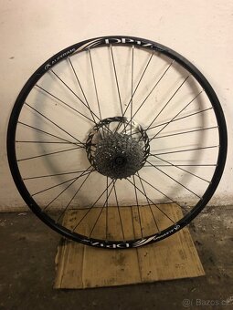 Rám FOCUS NORTHERN LITE (L) + kola ,,26” a kliky DEORE - 13