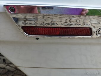 Harley Davidson ROAD KING - 13