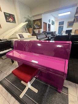 Růžové piano Schimmel se zárukou 2 roky, doprava zdarma - 13
