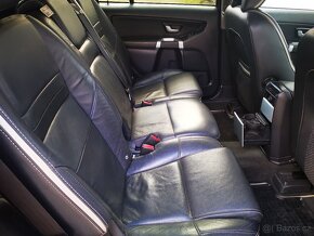 Volvo XC90 2,4 D5 AWD R-DESIGN - 13